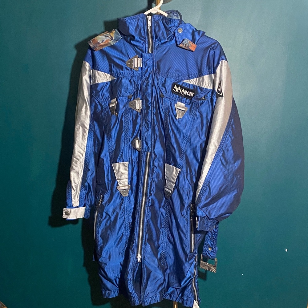 Avalanche Blue and Silver Ski Jacket